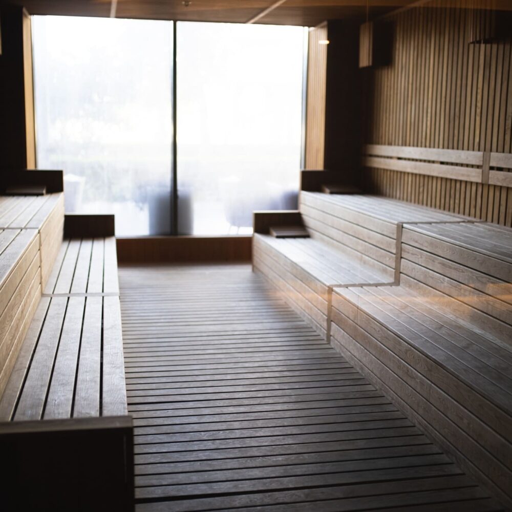 sauna-room-finnish-sauna-roman-sauna-steam-room-